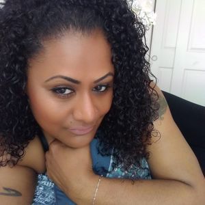 Meet your Posher, Bobbi